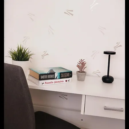 Mocha House Stylish Private By Clinics Fast Wifi Netflix *